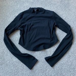 Long Sleeve Ribbed Crop Shirt